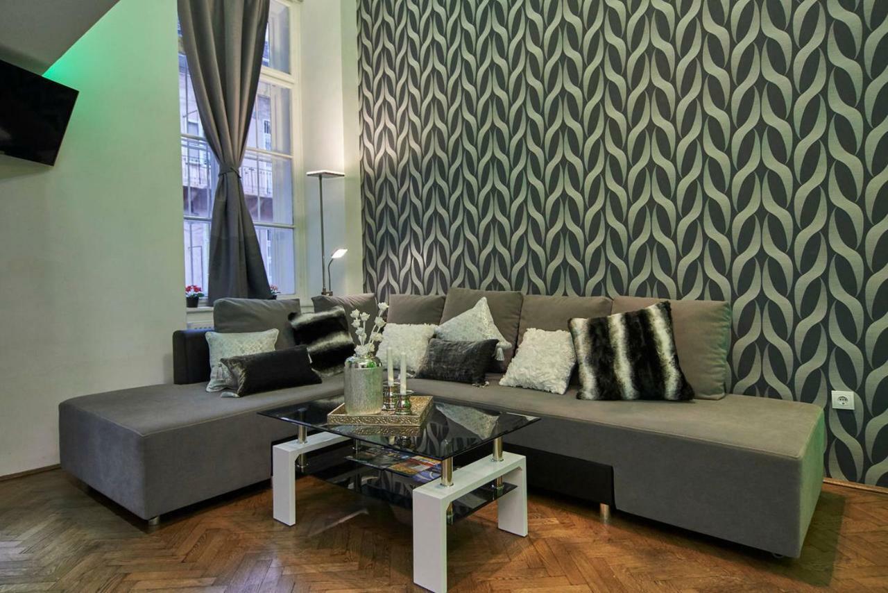 Feel Different Apartment Budapest Exterior foto
